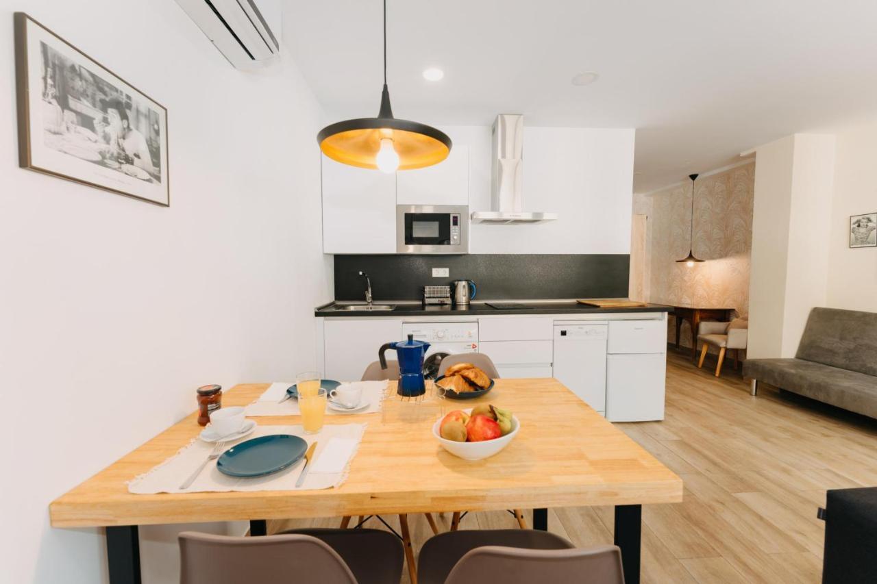 Coverlin Apartamentos San Francisco Малага Екстериор снимка